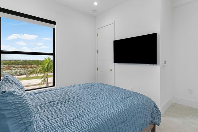 13440 US HIGHWAY 1, Juno Beach, FL 33408