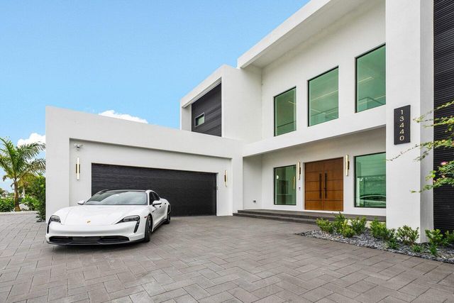 13440 US HIGHWAY 1, Juno Beach, FL 33408
