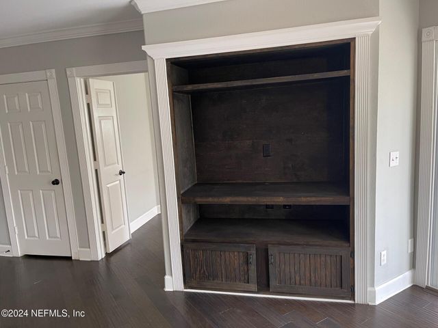 1800 THE GREENS Way 1205, Jacksonville Beach, FL 32250