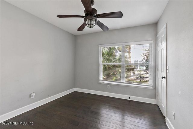 1800 THE GREENS Way 1205, Jacksonville Beach, FL 32250