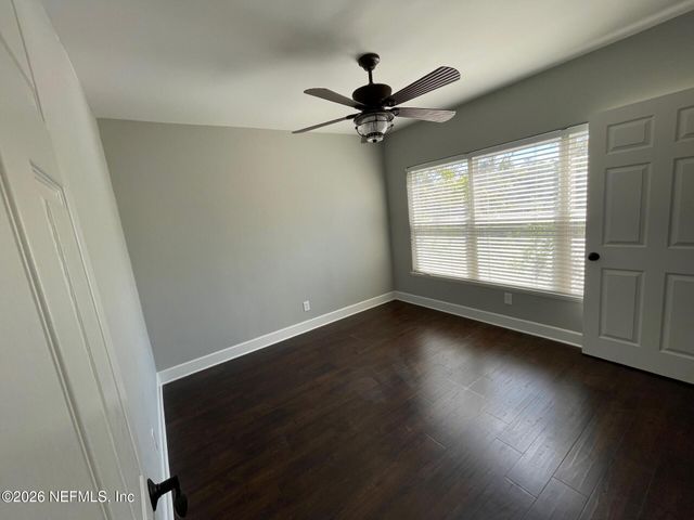 1800 THE GREENS Way 1205, Jacksonville Beach, FL 32250