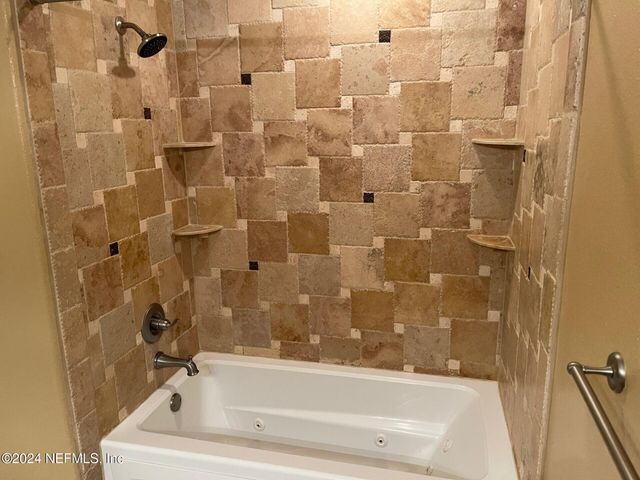 1800 THE GREENS Way 1205, Jacksonville Beach, FL 32250