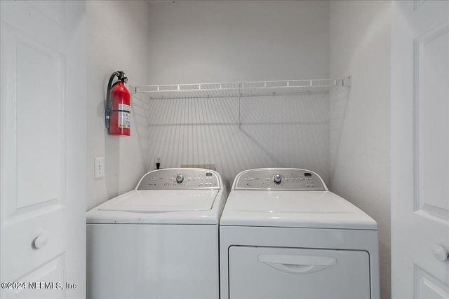 1800 THE GREENS Way 1205, Jacksonville Beach, FL 32250