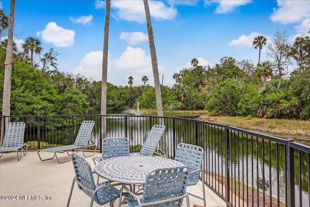 1800 THE GREENS Way 1205, Jacksonville Beach, FL 32250