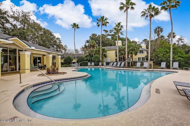 1800 THE GREENS Way 1205, Jacksonville Beach, FL 32250