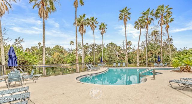 1800 THE GREENS Way 1205, Jacksonville Beach, FL 32250