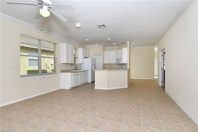 4725 Fairloop RUN, Lehigh Acres, FL 33973