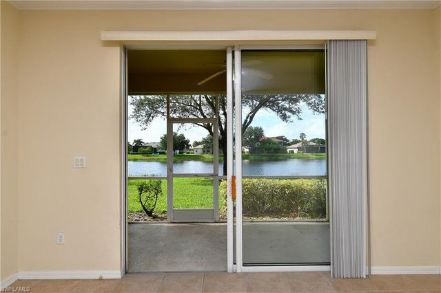 4725 Fairloop RUN, Lehigh Acres, FL 33973