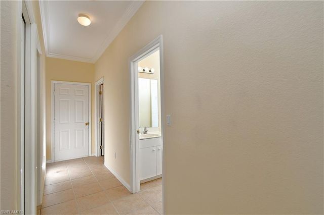 4725 Fairloop RUN, Lehigh Acres, FL 33973