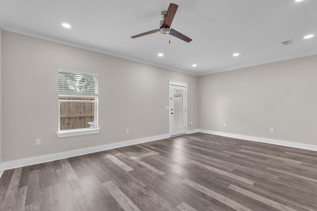 2 Praiseworthy Drive, Valparaiso, FL 32580