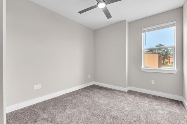 2 Praiseworthy Drive, Valparaiso, FL 32580