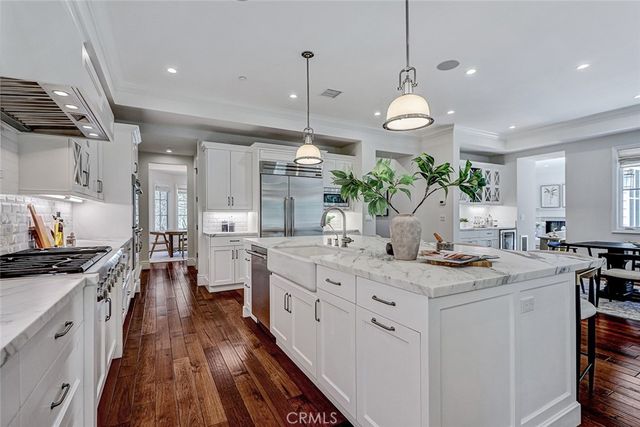 3311 Elm Avenue, Manhattan Beach, CA 90266