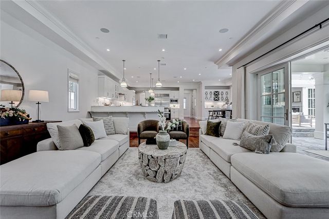 3311 Elm Avenue, Manhattan Beach, CA 90266
