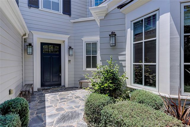 3311 Elm Avenue, Manhattan Beach, CA 90266