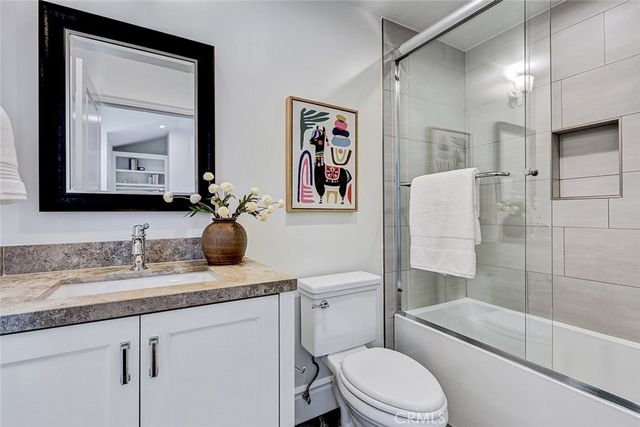 3311 Elm Avenue, Manhattan Beach, CA 90266
