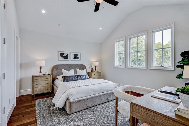 3311 Elm Avenue, Manhattan Beach, CA 90266