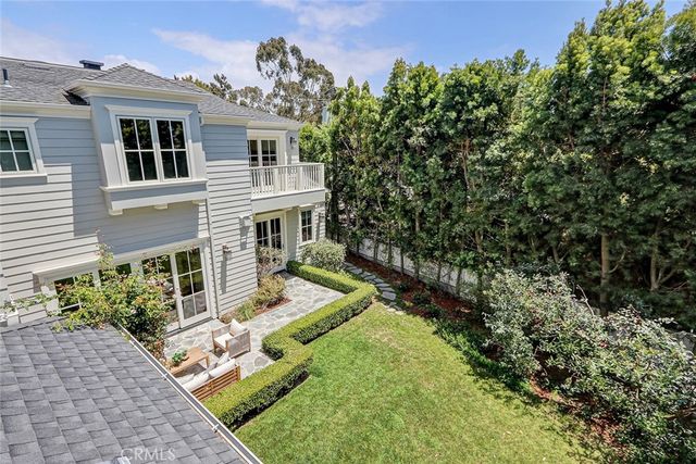 3311 Elm Avenue, Manhattan Beach, CA 90266