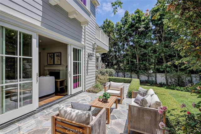 3311 Elm Avenue, Manhattan Beach, CA 90266
