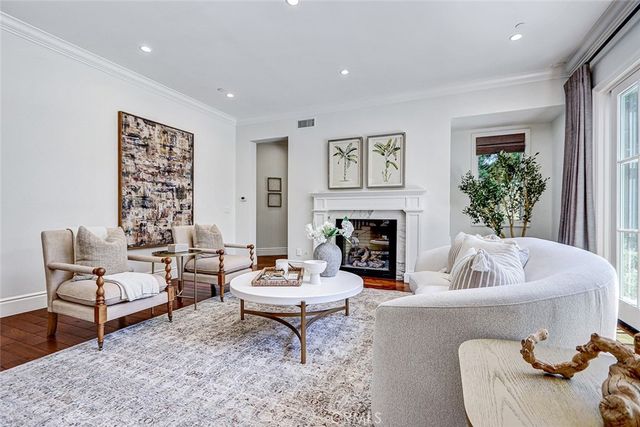 3311 Elm Avenue, Manhattan Beach, CA 90266