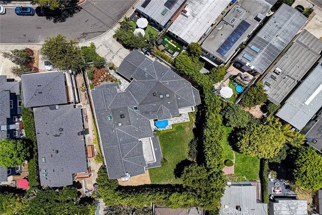 3311 Elm Avenue, Manhattan Beach, CA 90266