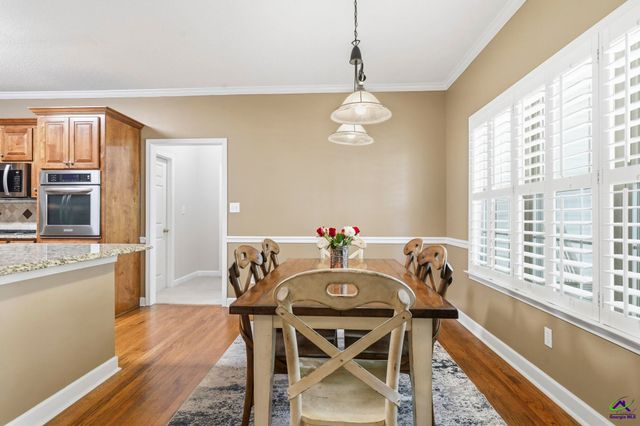 10 Willow Lake Drive, Warner Robins, GA 31093