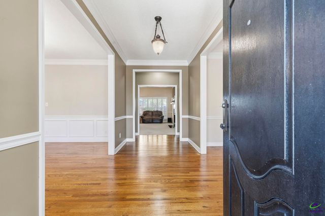 10 Willow Lake Drive, Warner Robins, GA 31093