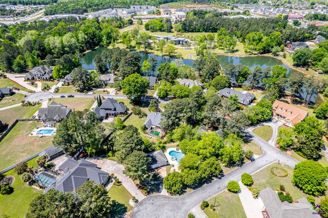 10 Willow Lake Drive, Warner Robins, GA 31093