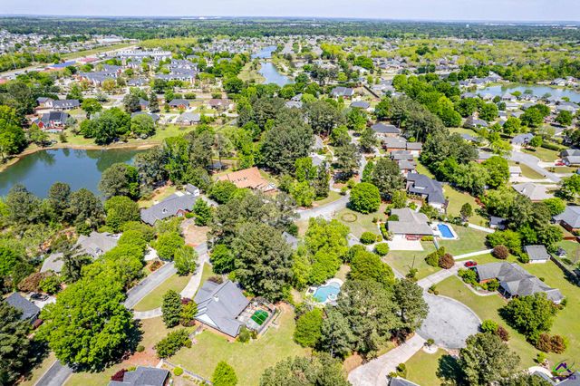 10 Willow Lake Drive, Warner Robins, GA 31093