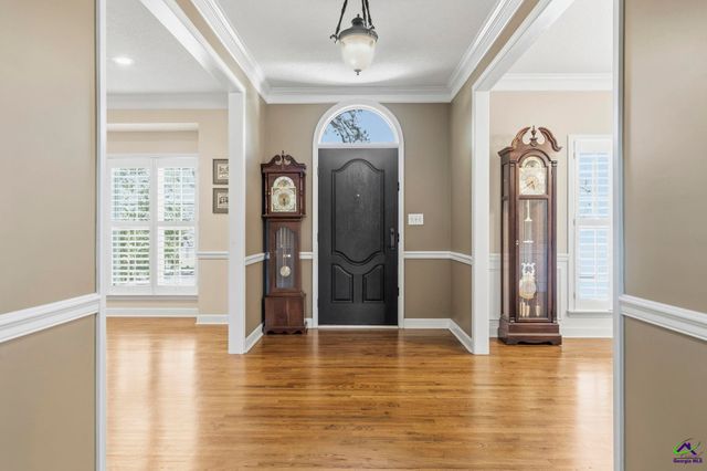 10 Willow Lake Drive, Warner Robins, GA 31093