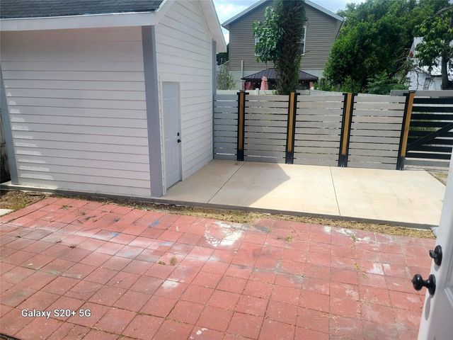 2220 E 17TH AVENUE, Tampa, FL 33605