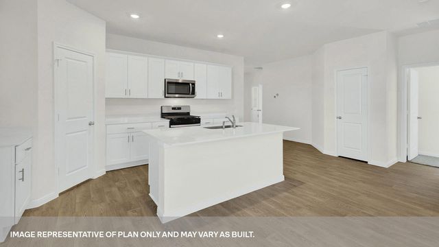 321 YELLOWSTONE DR, Kyle, TX 78640