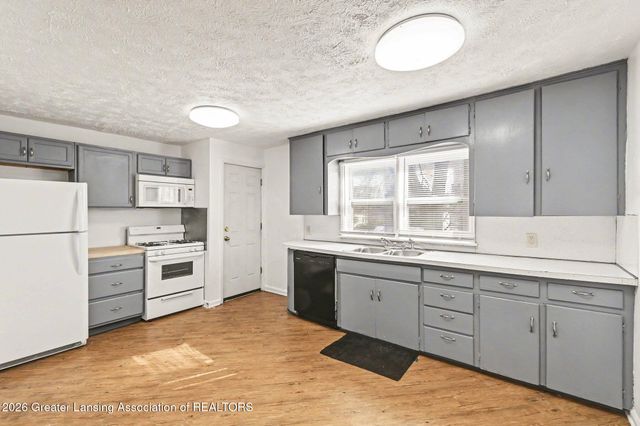 514 N Walnut Street, Lansing, MI 48933