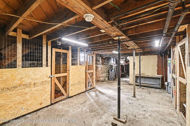 514 N Walnut Street, Lansing, MI 48933