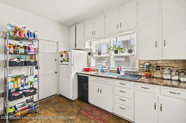 514 N Walnut Street, Lansing, MI 48933