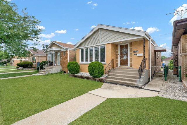 5943 W 55th Street, Chicago, IL 60638