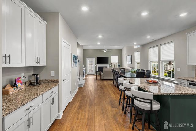 118 Starlight Drive, Monroe, NJ 08831
