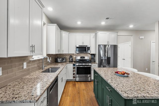 118 Starlight Drive, Monroe, NJ 08831