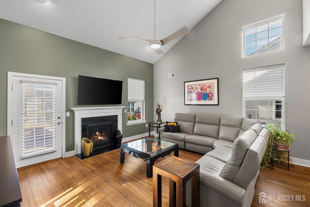 118 Starlight Drive, Monroe, NJ 08831