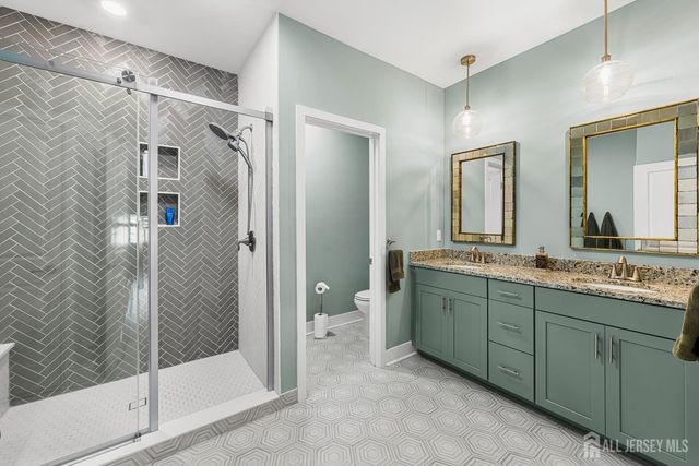 118 Starlight Drive, Monroe, NJ 08831
