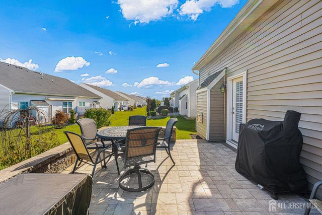 118 Starlight Drive, Monroe, NJ 08831