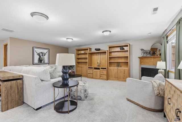 422 E ENCHANTED PINES DR, Rapid City, SD 57701