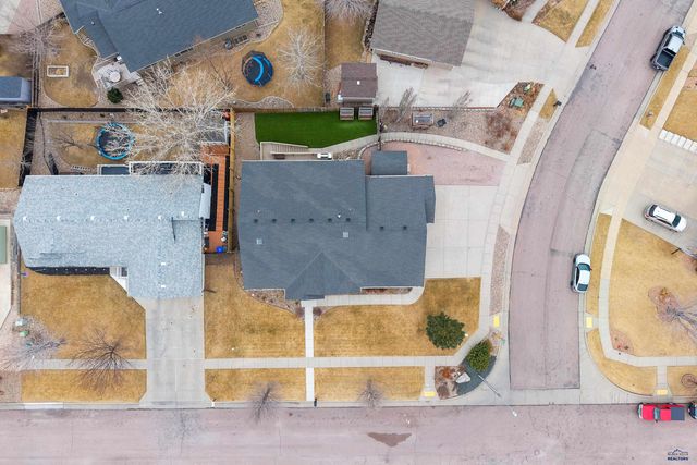 422 E ENCHANTED PINES DR, Rapid City, SD 57701