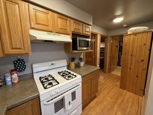 475 Overlook Court, Warrens, WI 54666