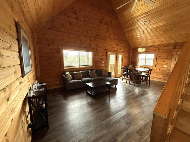 475 Overlook Court, Warrens, WI 54666