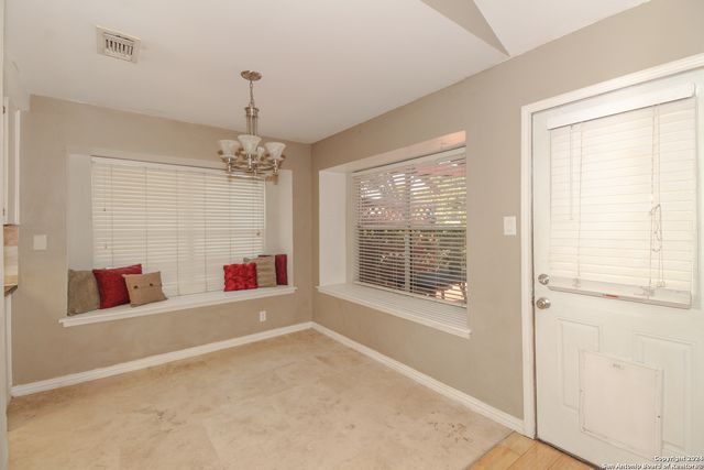 9219 Valley Dale, San Antonio, TX 78250