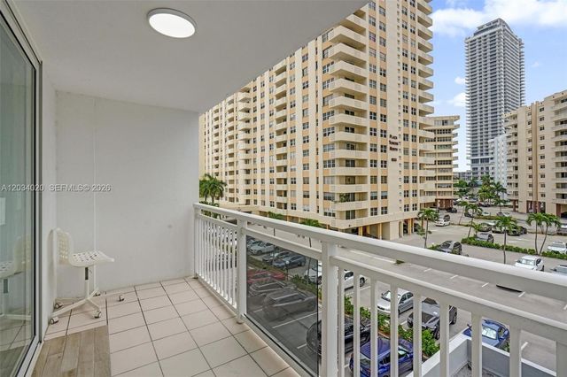 1849 S Ocean Drive 407, Hallandale Beach, FL 33009