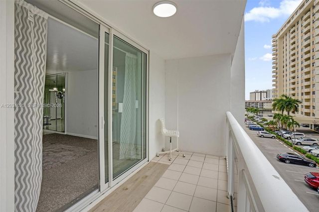 1849 S Ocean Drive 407, Hallandale Beach, FL 33009