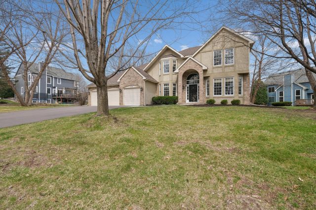 16332 Mayfield Drive, Eden Prairie, MN 55347