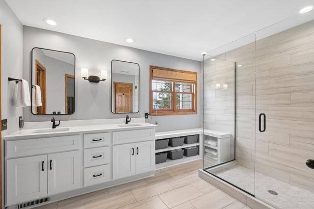 16332 Mayfield Drive, Eden Prairie, MN 55347