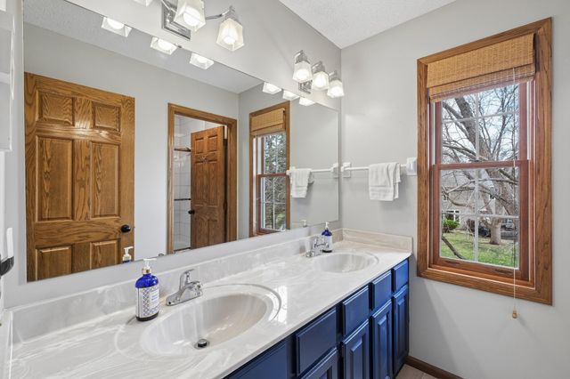 16332 Mayfield Drive, Eden Prairie, MN 55347